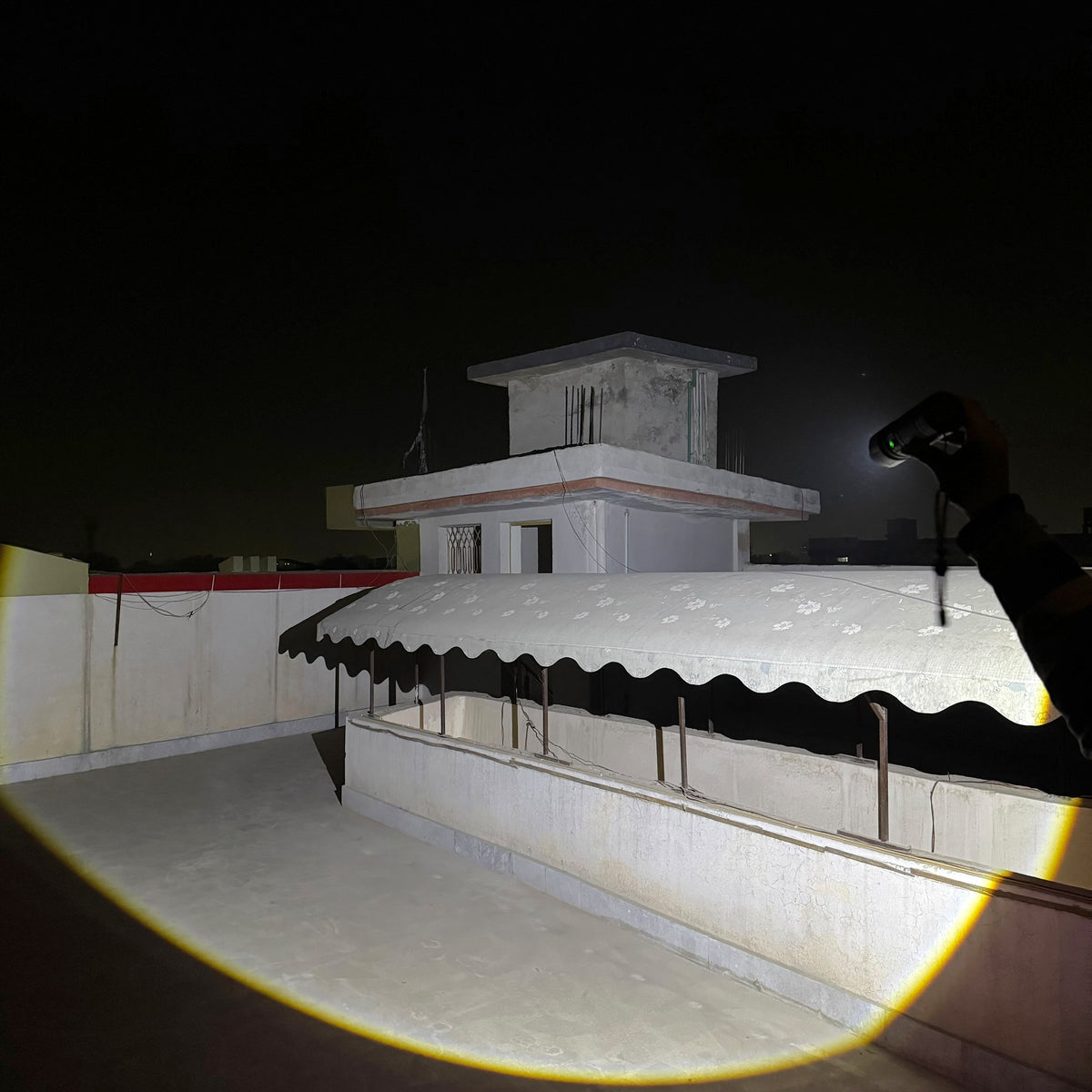 Lot Imported P90 1KM Range Flashlight